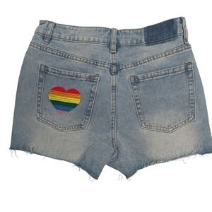 Khaki + Blue Womens 7/28 Light Wash Denim Shorts Rainbow Heart Patch Raw Hem NEW